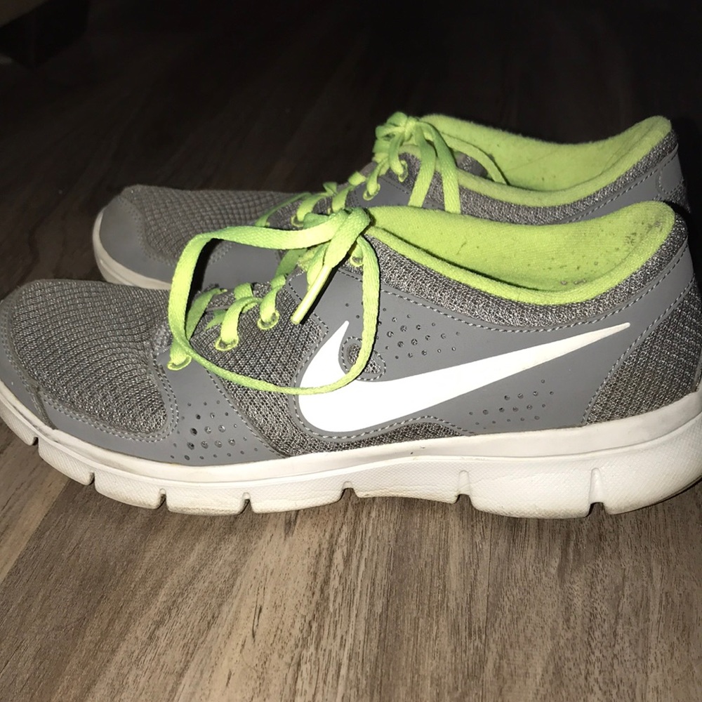 Women’s Nike Shoes.